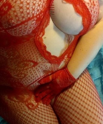 Я знаю, как доставлять настоящее удовольствие и могу стать твоей настоящей наездницей на волне наслаждения. 💋
Мои услуги включают эксперименты в постели, массаж, стриптиз и многое другое. Афиша моих возможностей расширяется с каждым новым клиентом. 😉
У меня есть прекрасные отзывы о моей работе, которые я с удовольствием поделюсь с тобой. Мои клиенты оценивают меня не только за физическую привлекательность, но и за мою нежность и искусство украшать время, проведенное со мной. 💖
Уверен, ты найдешь в моей галерее фото, которые подчеркнут мою сексуальность и естественность. 📸
Дай себе возможность окунуться в мир настоящего наслаждения в Москве, ведь я живу и работаю здесь. Не упусти свой шанс провести время с истинной мастерицей любви. 🌟 Сонечка